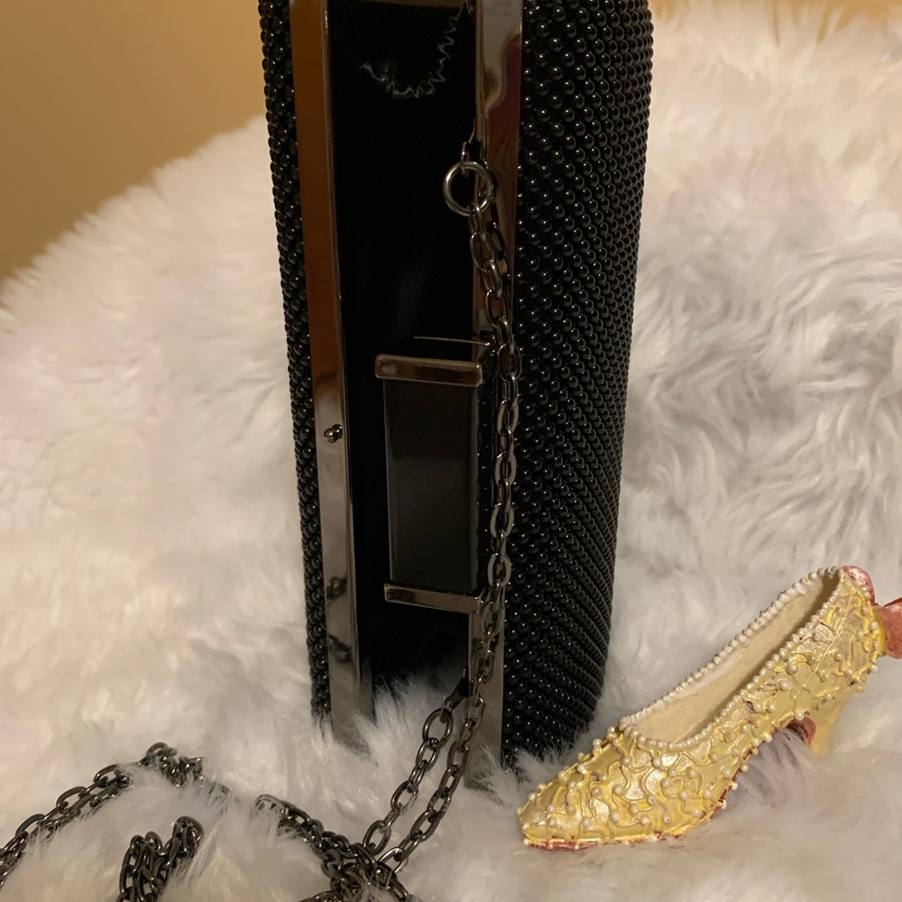 JESSICA McCLINTOCK elegant black  Mesh with beaded detailing clutch LNWOT - Picture 6 of 12